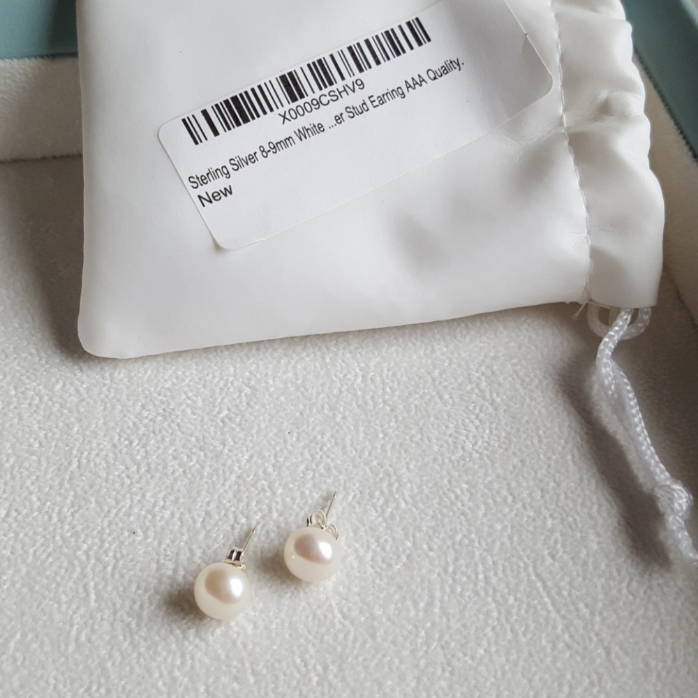 Brand new Sterling silver pearl earrings.